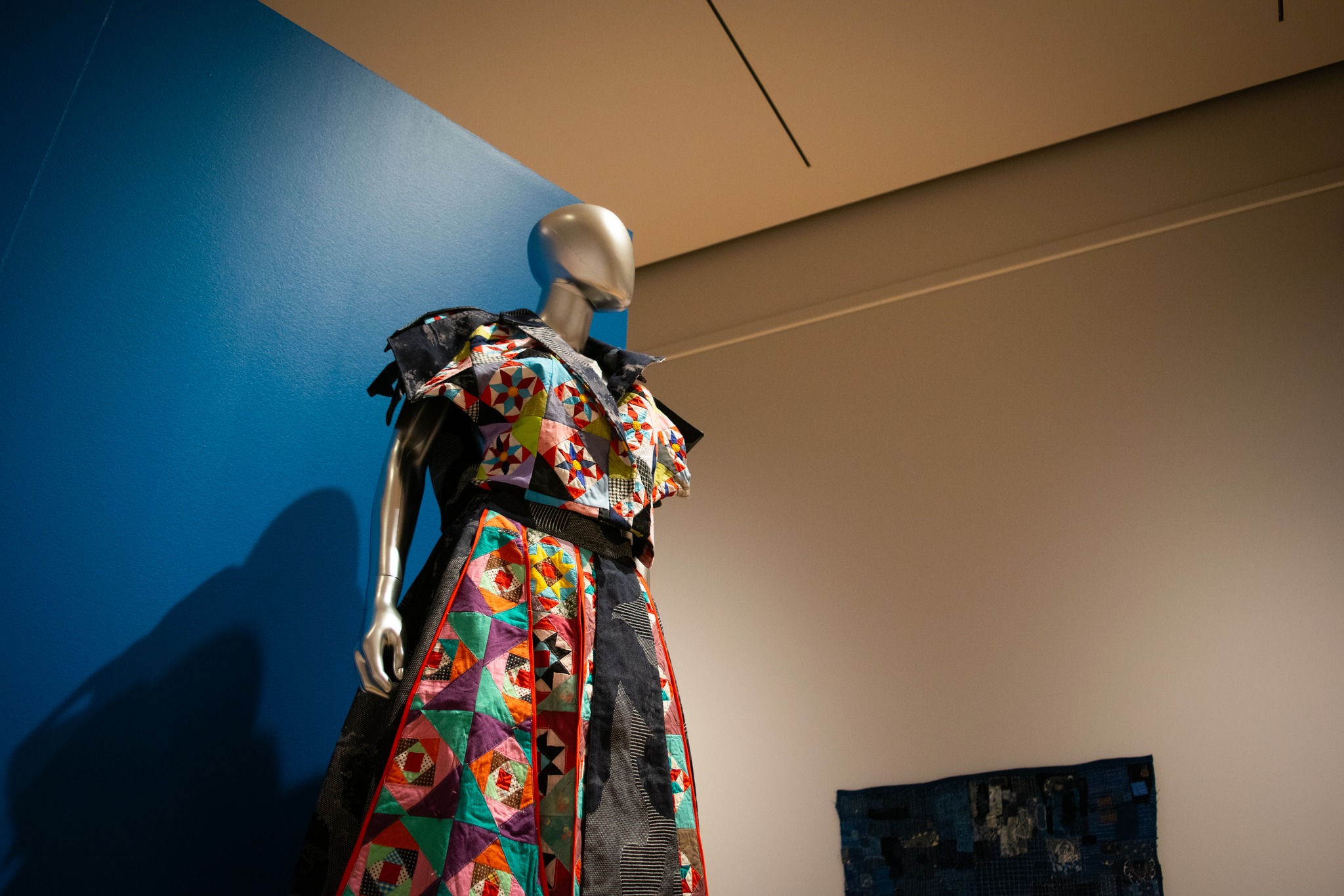 chinese-quilts-today-international-quilt-museum-3.jpg