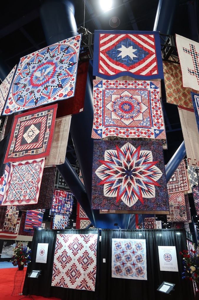 50-years-of-great-quilts-exhibit-1.jpg