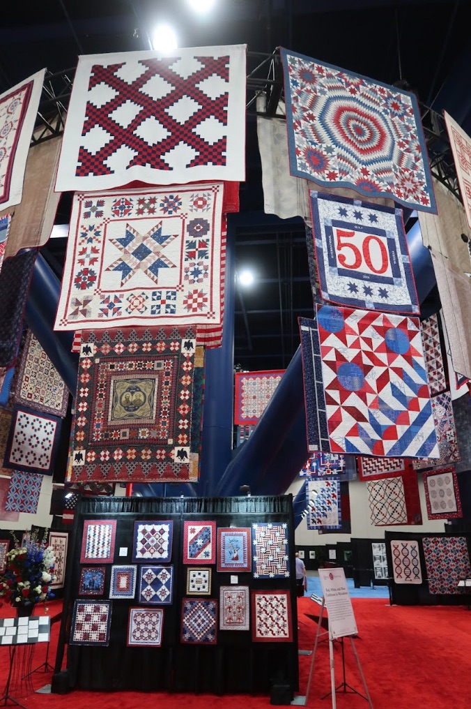 50-years-of-great-quilts-exhibit-2.jpg