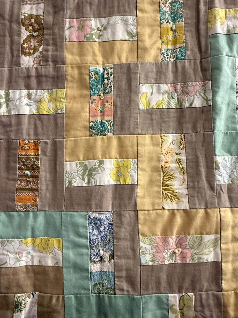 rail-fence-my-first-quilt-caryl-bryer-fallert-gentry-detail-1.jpg