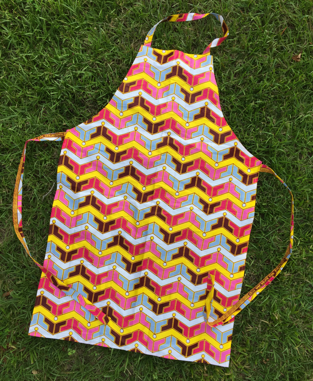 weallsew-all-purpose-apron.jpg