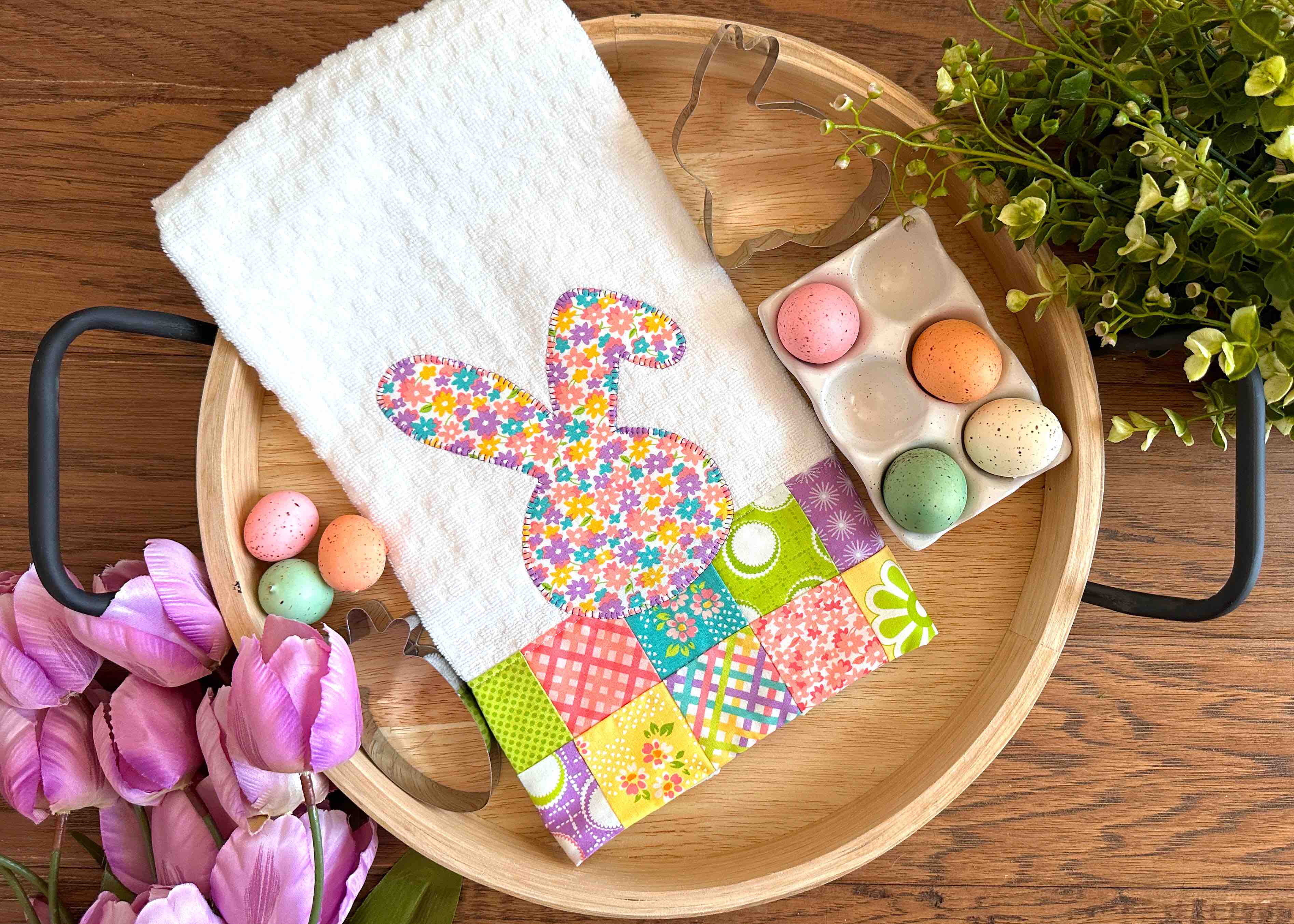 weallsew-patchwork-kitchen-towel-with-bunny-applique.jpg