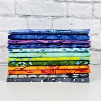 Splashy Batiks Fat Quarter Bundle 