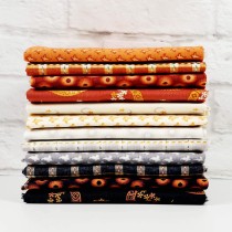 Midnight Moon Fat Quarter Bundle